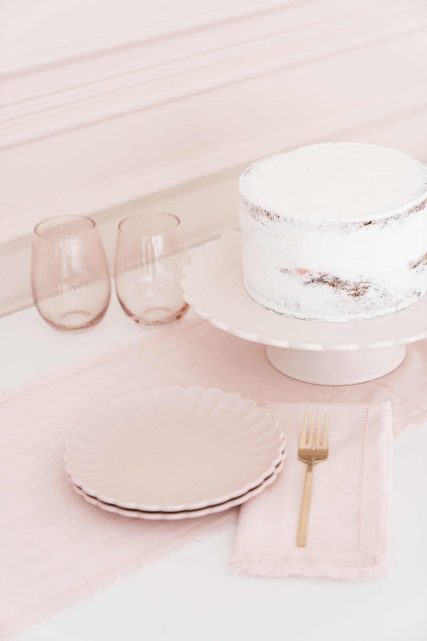 5 Ways I Use My RP Cake Stand Around the Home...