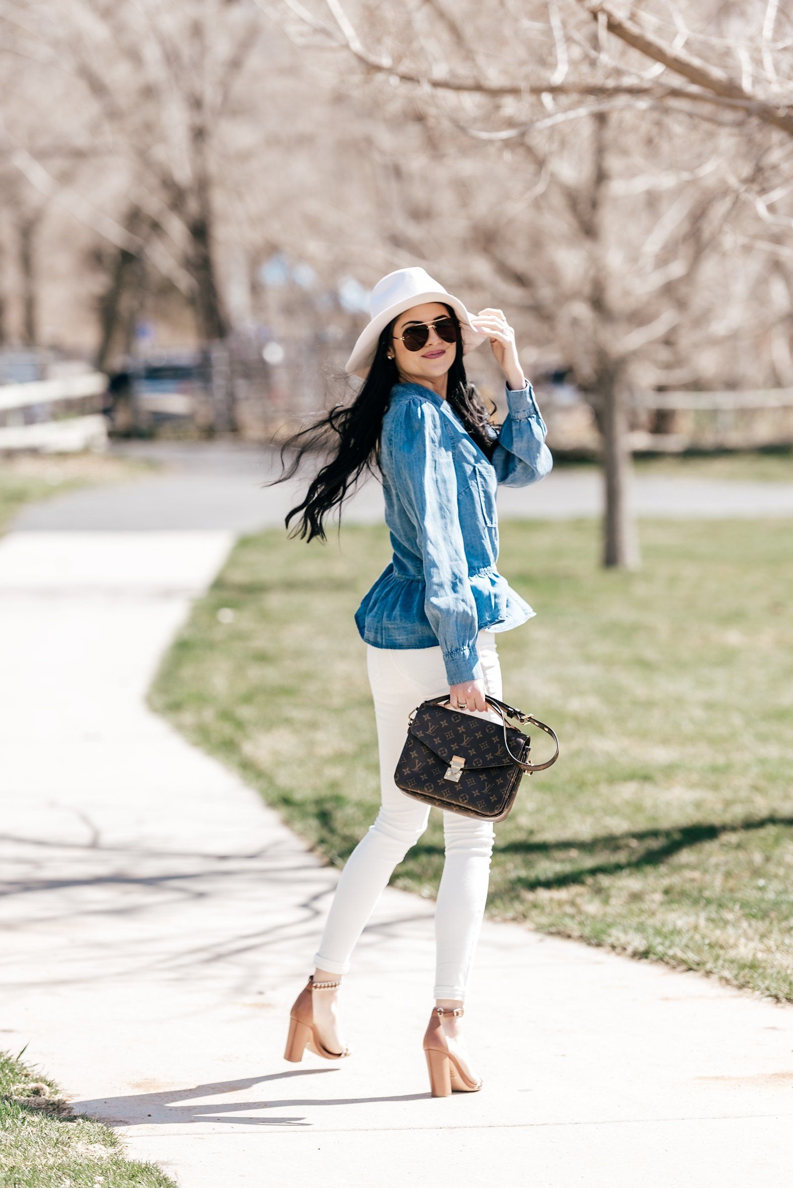 Chambray x Peplum...