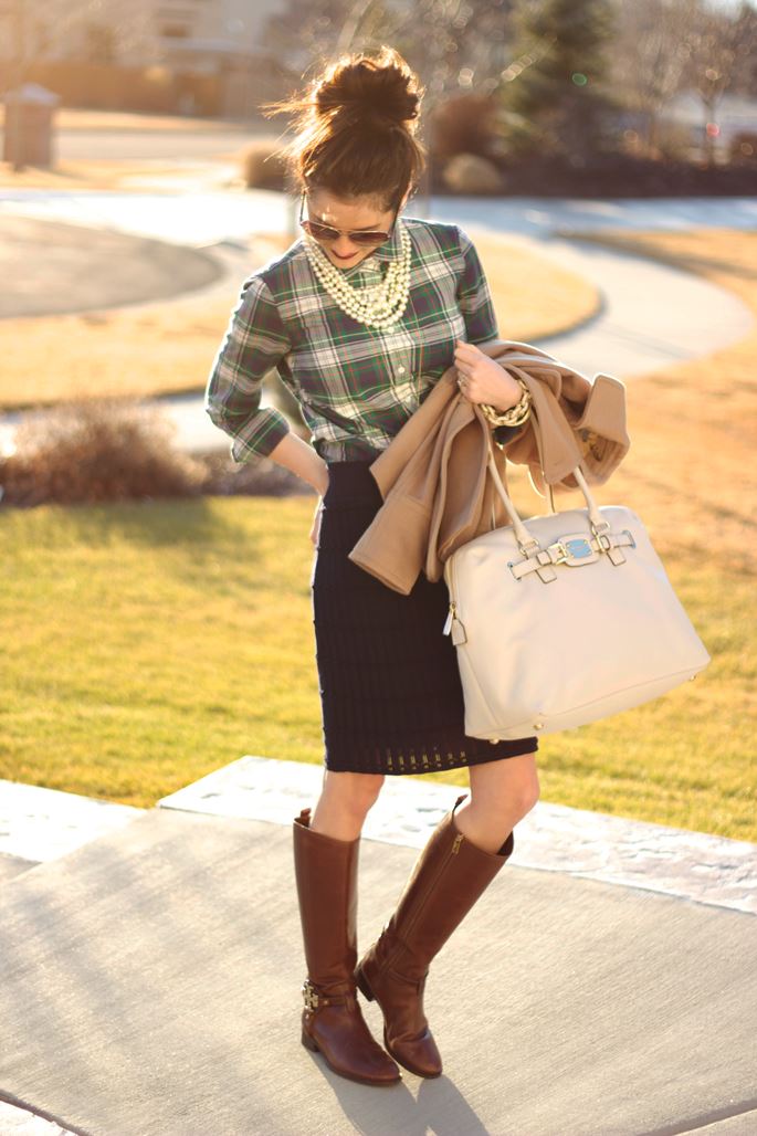 Knit+Plaid+Equestrian...