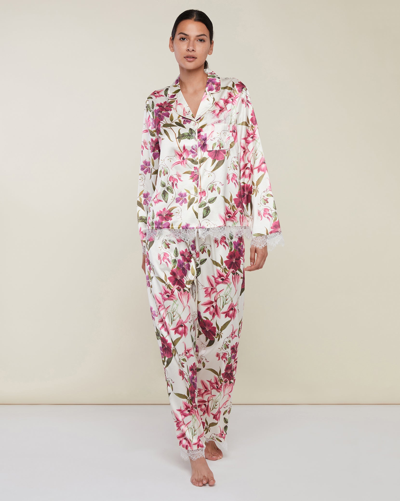 [Lily Garden Print] - Model